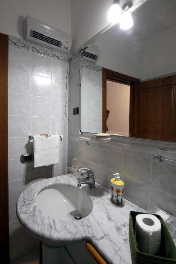 Residenza D'Epoca B&B Celeste Caserta Exterior foto